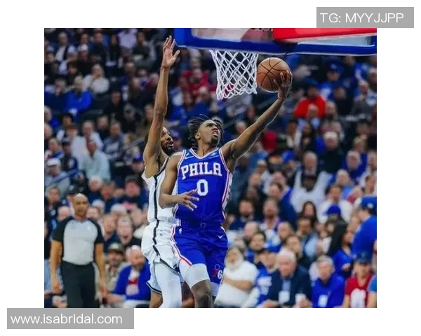 西安篮球队包夹战术的创新与发展探讨分析